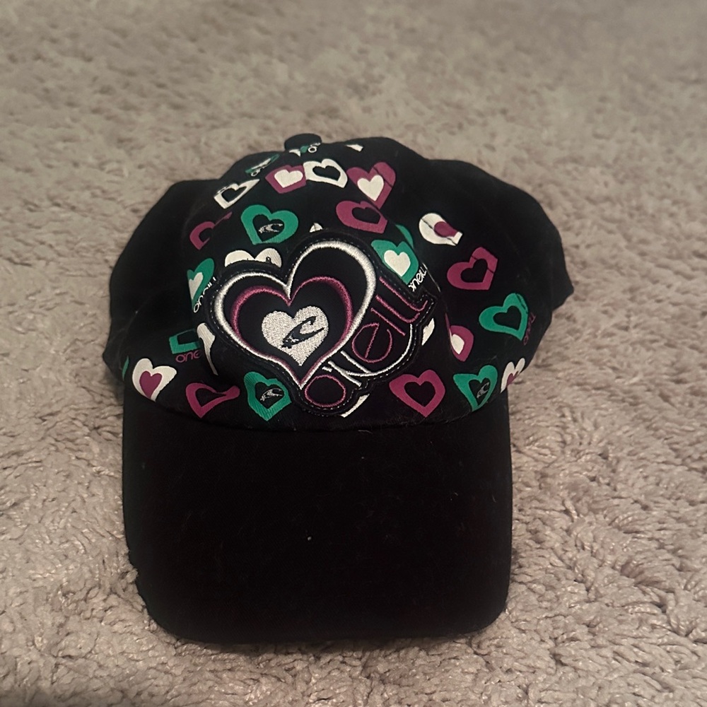 O’Neill hat heart hat